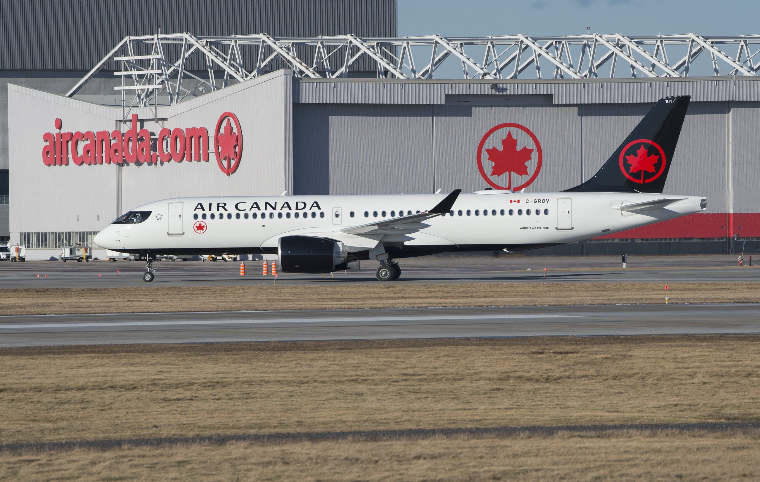 Air Canada Unveils The New Airbus 220 - Going Global TV