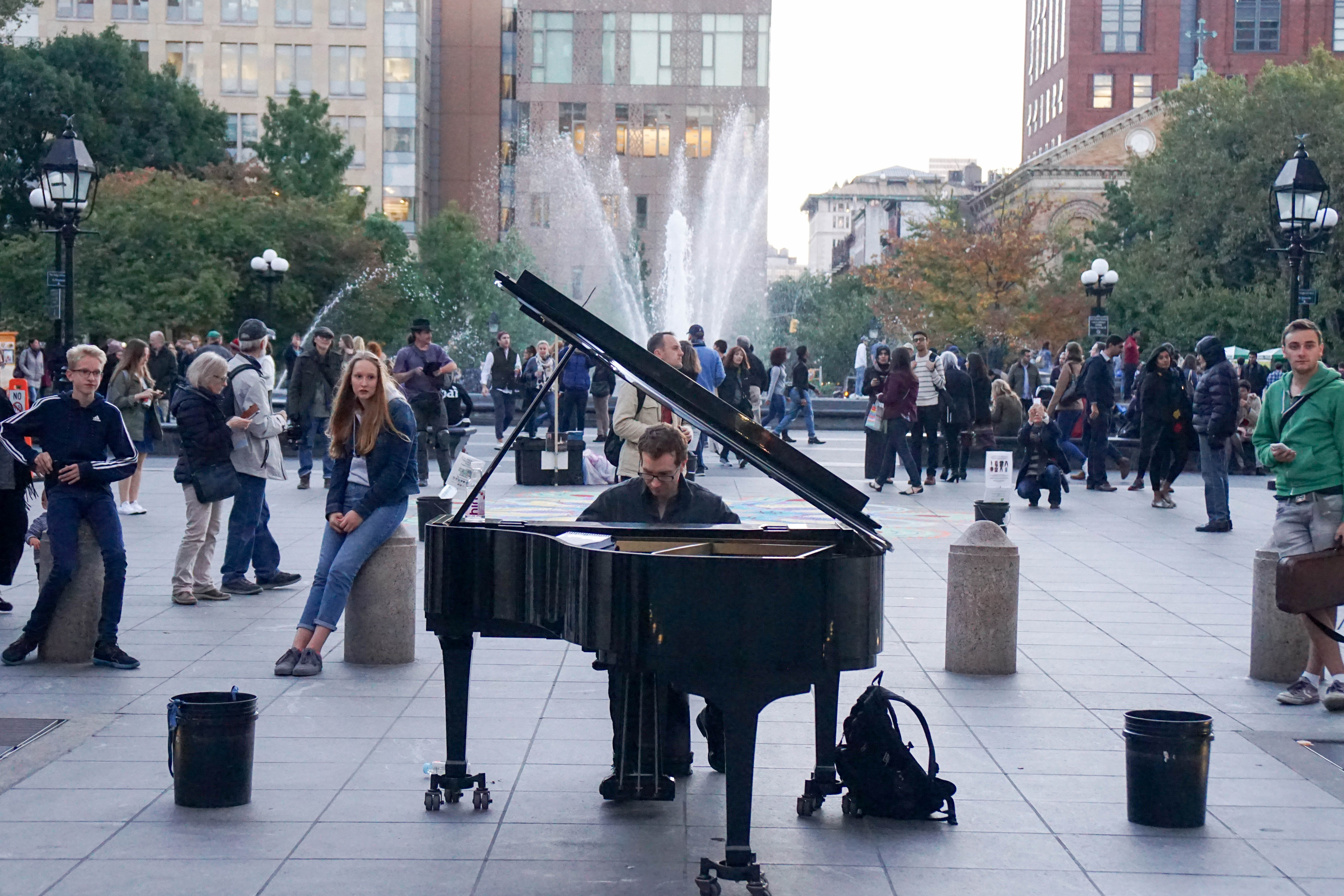 New York’s Own Piano Man - Going Global TV